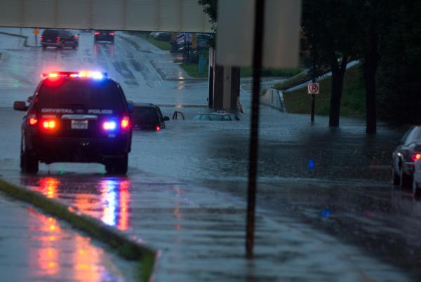 Crystal-MN-Roads-Flooding-Jun-25-2010-03