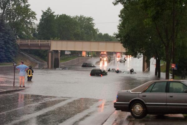 Crystal-MN-Roads-Flooding-Jun-25-2010-11