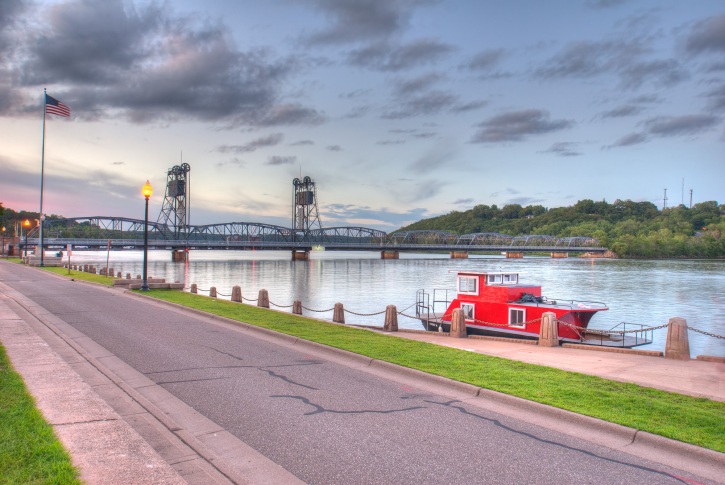 Stillwater Lift Bridge - HDR version, created from 7 exposures. Light editing to 'fix' flag and eliminate some ghosting from people who walked in from the right.